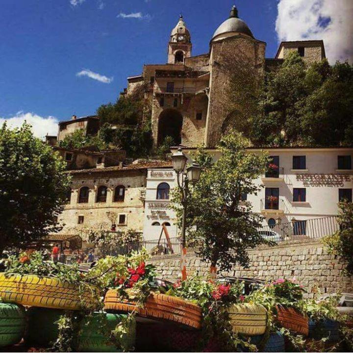 Hotel Il Convento Cusano Mutri Esterno foto